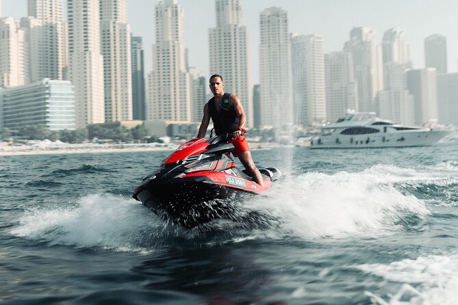 30-Minute Private Jet Ski Tour of Dubai and Dubai Eye - Key Points