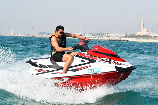 30 Minutes Jet Ski Rental for Two Pax at Luxury Yachts - Key Points