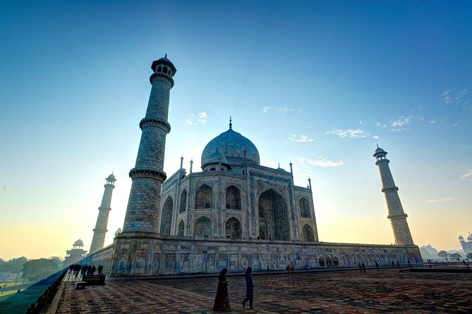 #1 Full Day Taj Mahal And Agra Sightseeing Tour From Delhi By Car - Sightseeing Activities