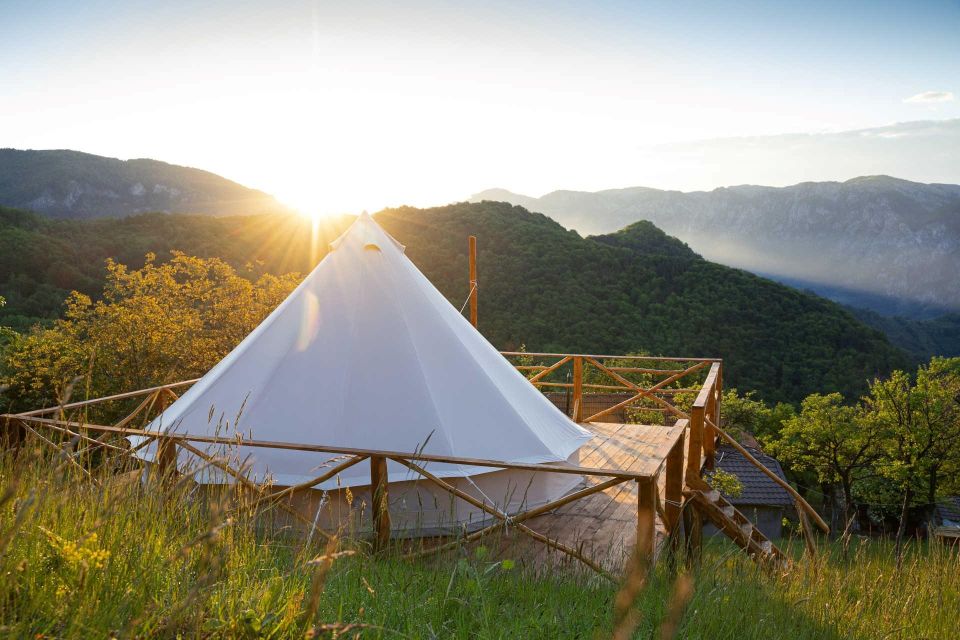 #1 Unforgettable Auckland Glamping Accommodation - Mobile Glamping Service