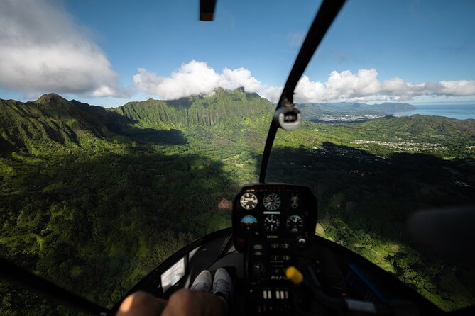 18 Minutes SHARED Helicopter Tour in Honolulu - Confirmation and Accessibility Details