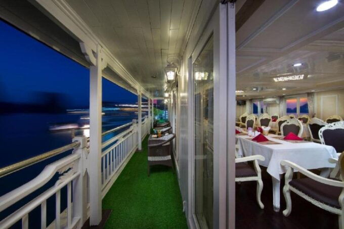 2-Day Ha Long and Bai Tu Long Cruise Luxury Cruise - Luxury Accommodations