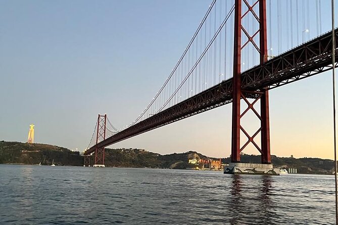 2-Hour Sailboat Private Tour in Lisbon - Inclusions and Exclusions