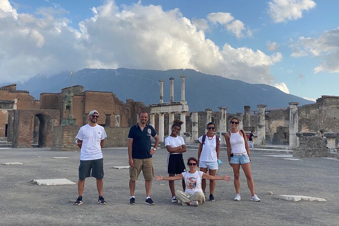 2 Hours Pompeii Group Tour With Archaeologist Guide and Skip the Line - Support and Inquiries