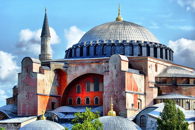3 Day Small Group Istanbul Tour: Hagia Sophia, Blue Mosque, Topkapi Palace - Experience the Blue Mosque Architecture