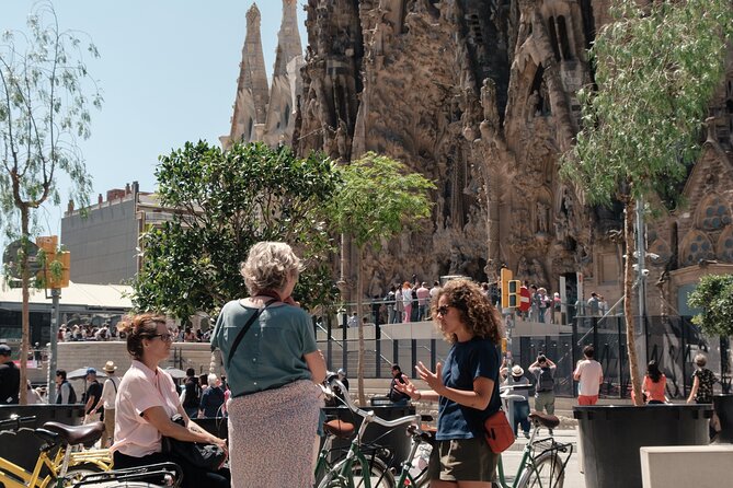 3-Hour Private Gaudi Bike Tour - Expert Tour Guide