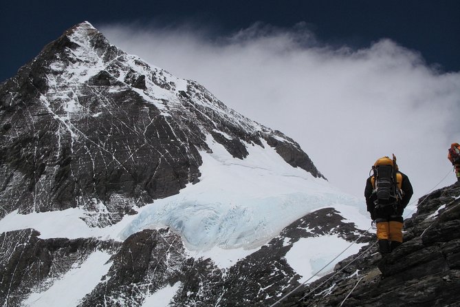 47 Days Mt. EVEREST South Col Expedition in Nepal (Advanced) - Meeting and Pickup Information