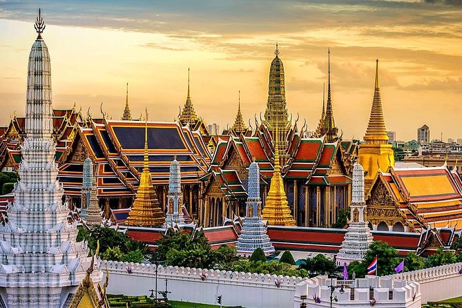 5-Day Highlights of Bangkok & Surrounding - Day 4: Visit Iconic Temples