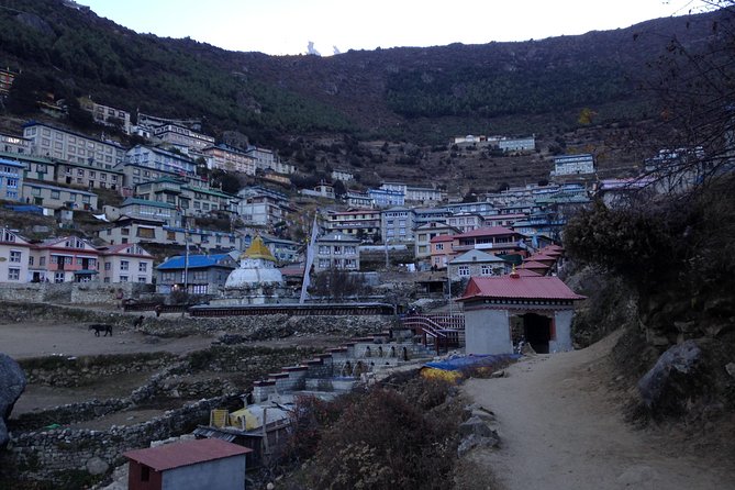 9 Days Panoramic Mount Everest View Trekking From Kathmandu. - Day 3: Trek to Namche Bazaar