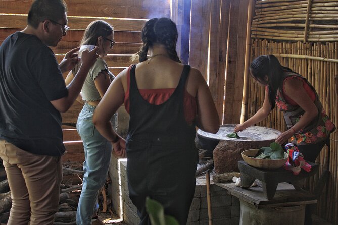 A Day in the Life of a Zapotec Village - Cesars Role in Preserving Zapotec Culture