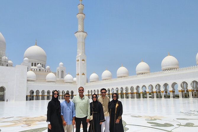 Abu Dhabi Tour From Dubai:The Mosque, Qasr Al Watan, Etihad Tower - Minimum Travelers Requirement