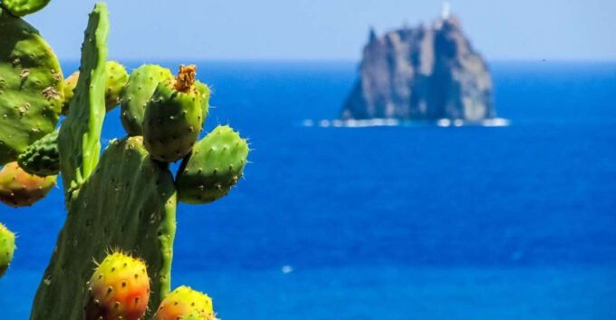 Aeolian Islands: 8-Day Excursion Tour and Hotel Accomodation - Activities