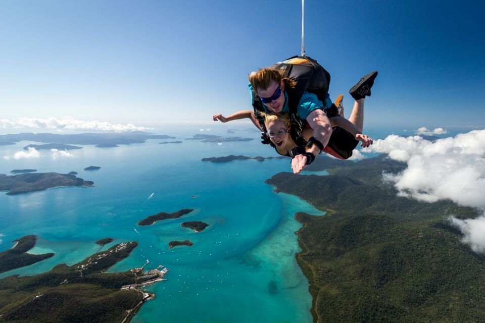 Airlie Beach: Whitsunday Islands Tandem Skydive - Inclusions