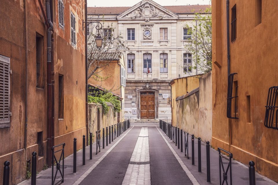 Aix-en-Provence: Private Walking Tour - Itinerary