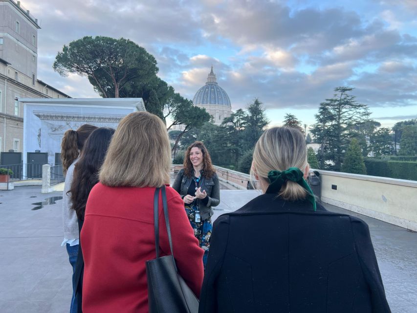 Alone in the Vatican Museums: Early Morning Tour & Breakfast - Included Amenities