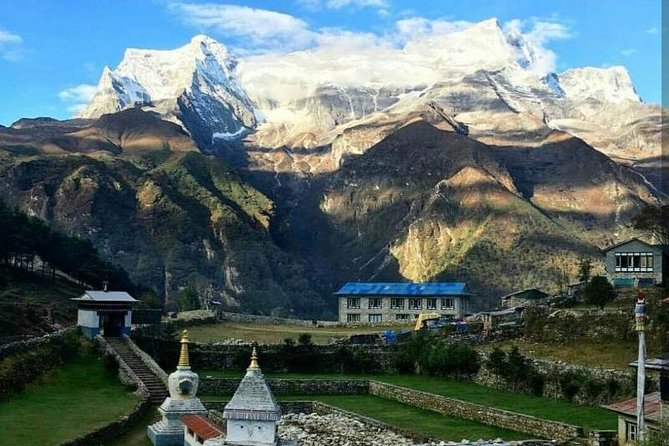 Annapurna Circuit Trek -21 Days - Accommodation and Meals Information