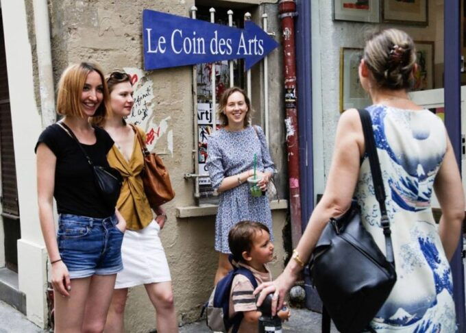 Art Galleries Private Guided Tour in Paris - Discovering Parisian Art Scene