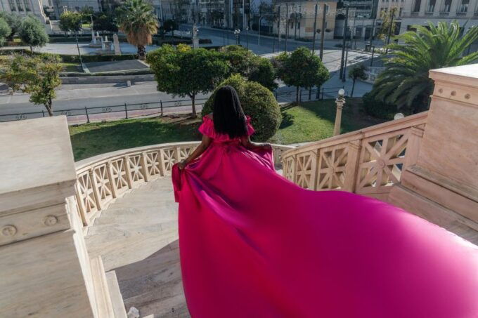 Athens: Flying Dress Photoshoot Express Package - Dress Sizes