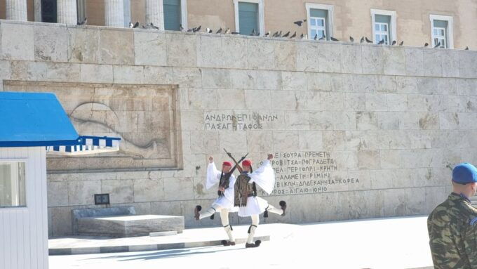 Athens: Private City Tour W/Entrance Tickets and Lunch - Booking and Cancellation Policy