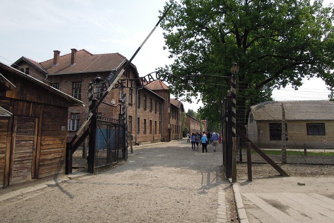 Auschwitz & Birkenau: Live-Guided Tour With Transportation and Hotel Pickup - Directions