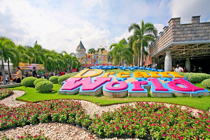 Bangkok Dream World Theme Park Admission Ticket - Park Features and Attractions