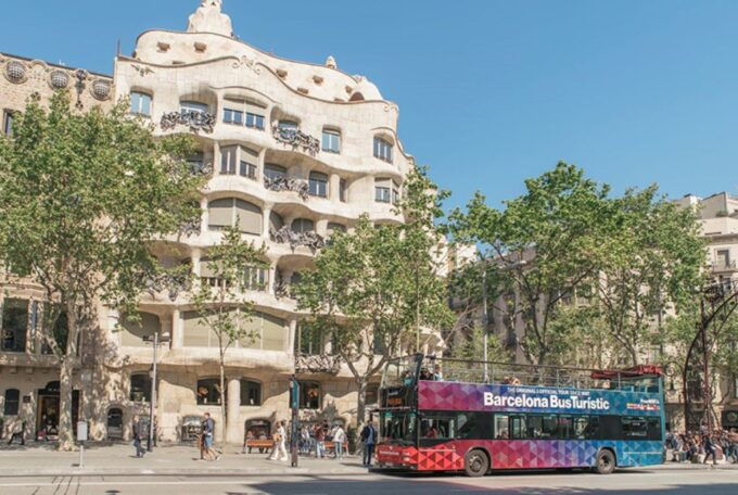 Barcelona: 15 Attractions Pass With Public Transport Option - Picasso Museum and Gothic Quarter