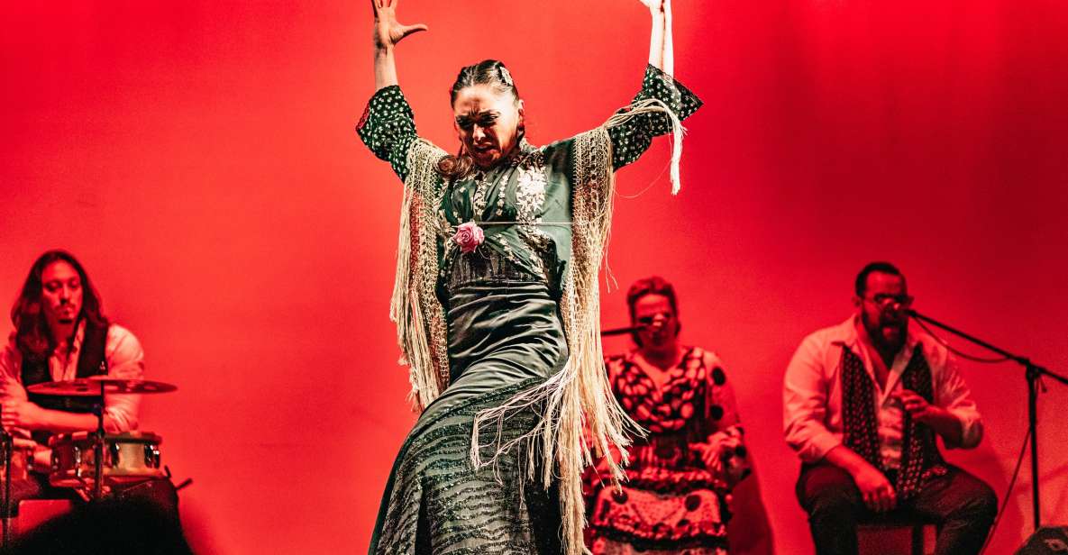 Barcelona: Flamenco Show at City Hall Theater - Show Inclusions and Performances