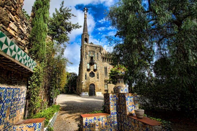 Barcelona: Gaudís Bellesguard Tower - Tower Highlights and Description