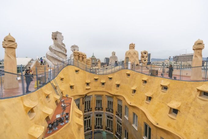 Barcelona: La Pedrera-Casa Milà Ticket & Audio Guide Option - Participant Information and Booking