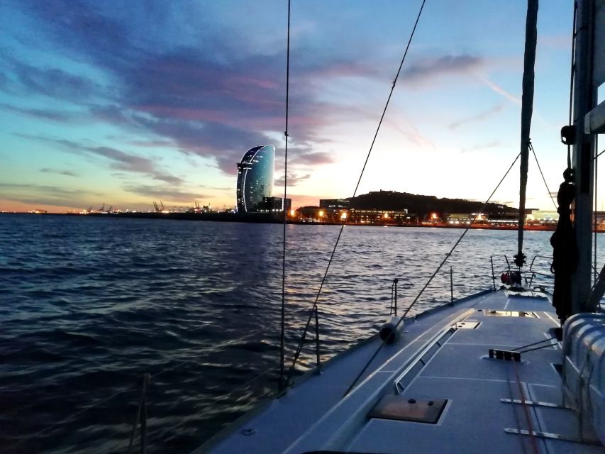 Barcelona: Luxury Private Sunset Yacht Cruise - Experience Description