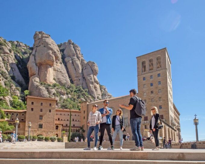 Barcelona: Montserrat Monastery Visit & Lunch at a Farmhouse - Customer Reviews and Recommendations