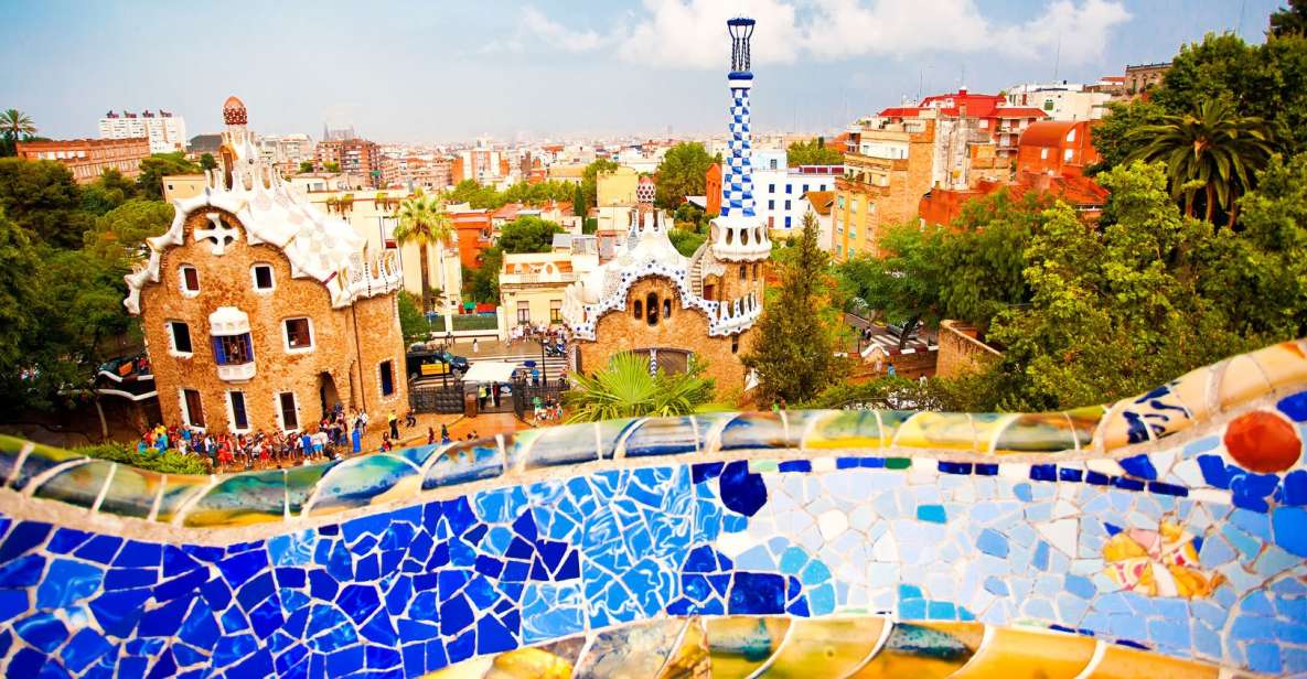 Barcelona: Sagrada Familia & Park Güell Guided Tour & Ticket - Highlights of the Guided Tour