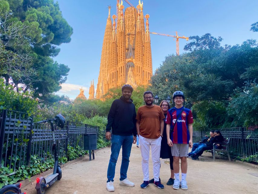 Barcelona: Sagrada Familia Private E-bike or E-Scooter Tour - Tour Details and Highlights