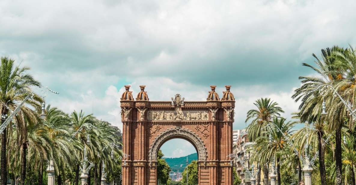 Barcelona the Essentials and Secrets of the “Eixample” - Lluís Domènech I Montaners Legacy