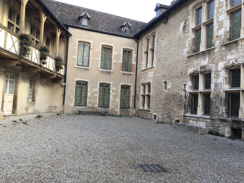 Beaune: Beguiling Beaune Self-Guided Smartphone Audio Tour - Inclusions