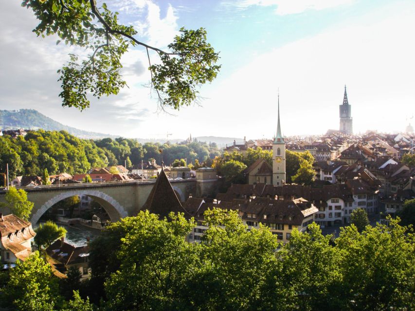 Bern Old City Walking Tour - Review Summary