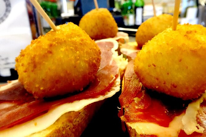 Bilbao Local Immersion With Pintxos & Drinks - Immersive Cultural Encounters