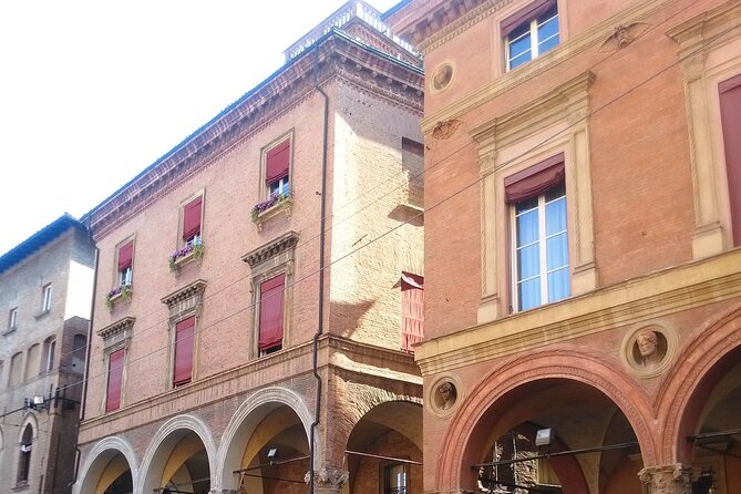 Bologna : a Walk Into History - Must-See Attractions in Bologna