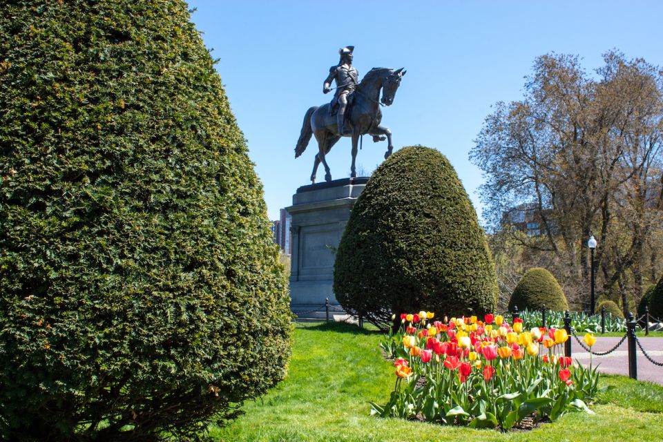 Boston: City History and Highlights Audio App Walking Tour - Exploring Colonial and Revolutionary Landmarks