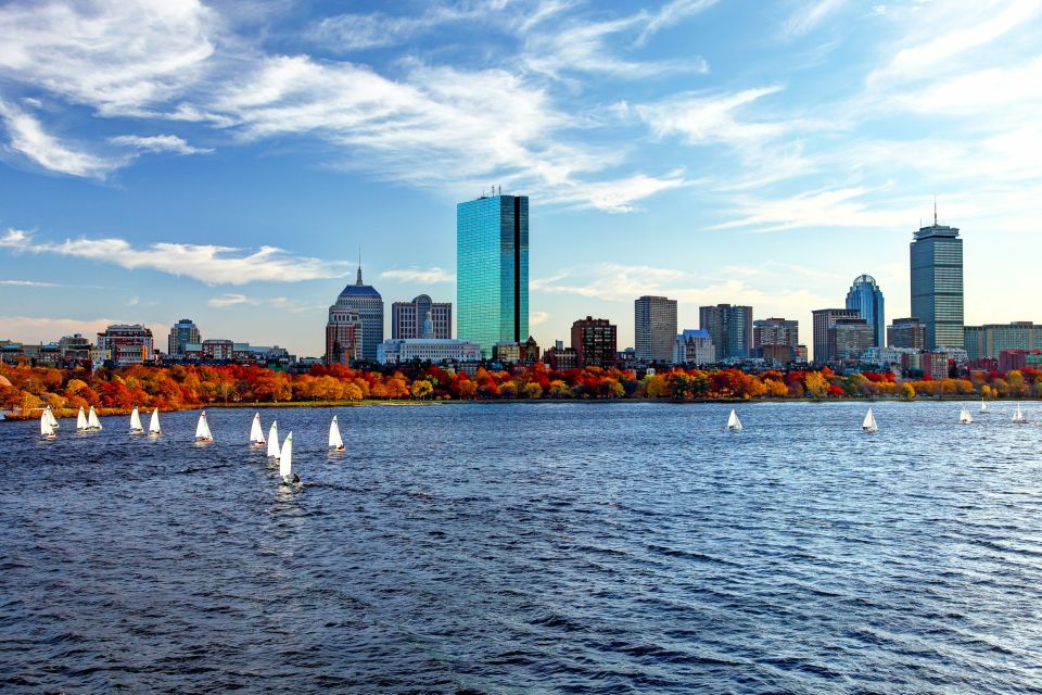 Boston Harbor: Fall Foliage Luncheon Cruise - Scenic Views and Photo Ops