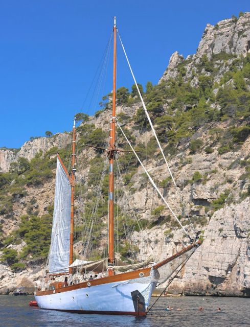 Brunch at Sea in the Frioul Archipelago - Meeting Point