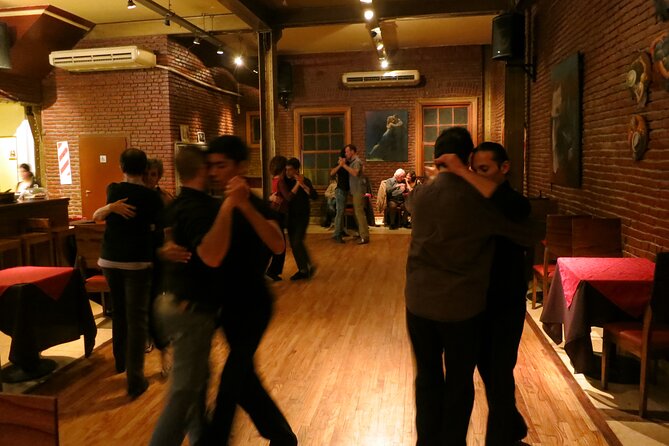 Buenos Aires Tango Tour Including Class and Milongas - Customer Reviews