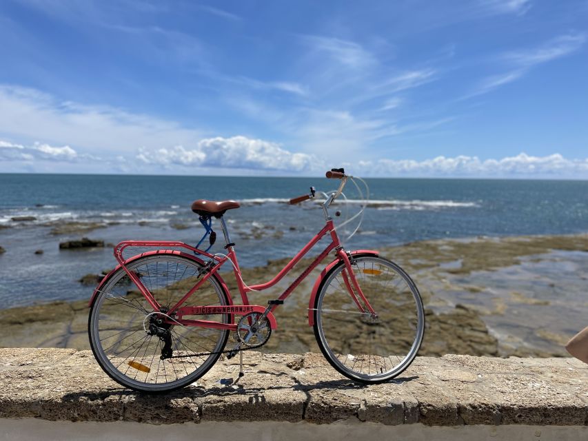 Cadiz: City Bike Tour - Cancellation & Flexibility