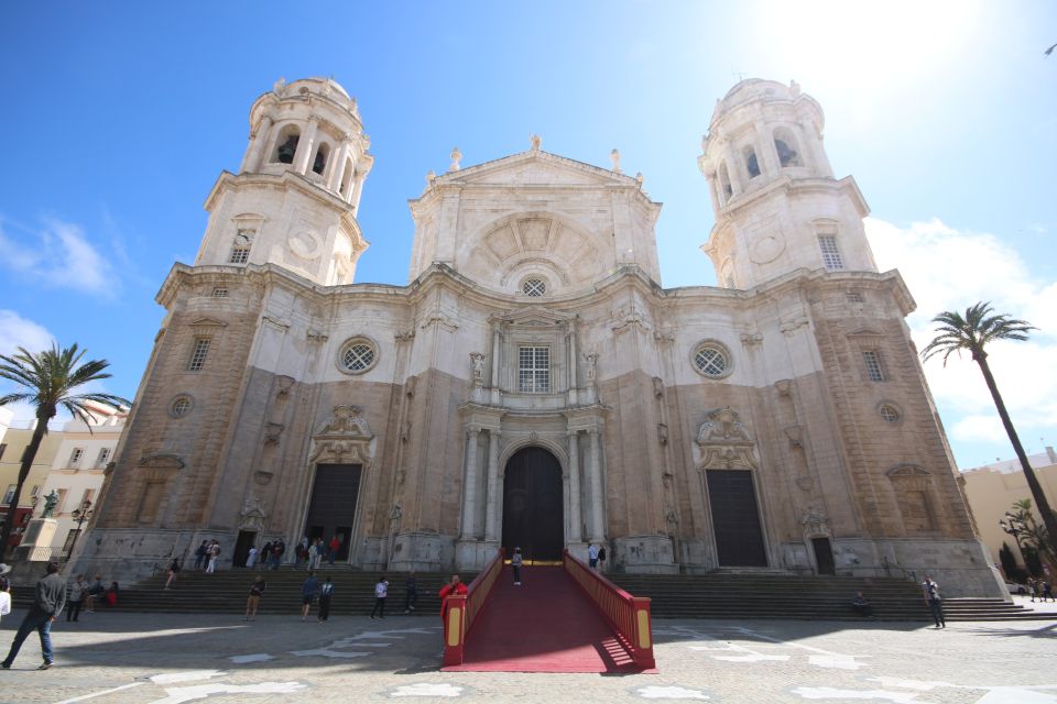 Cadiz: Private Tour With a Local - Experience Details