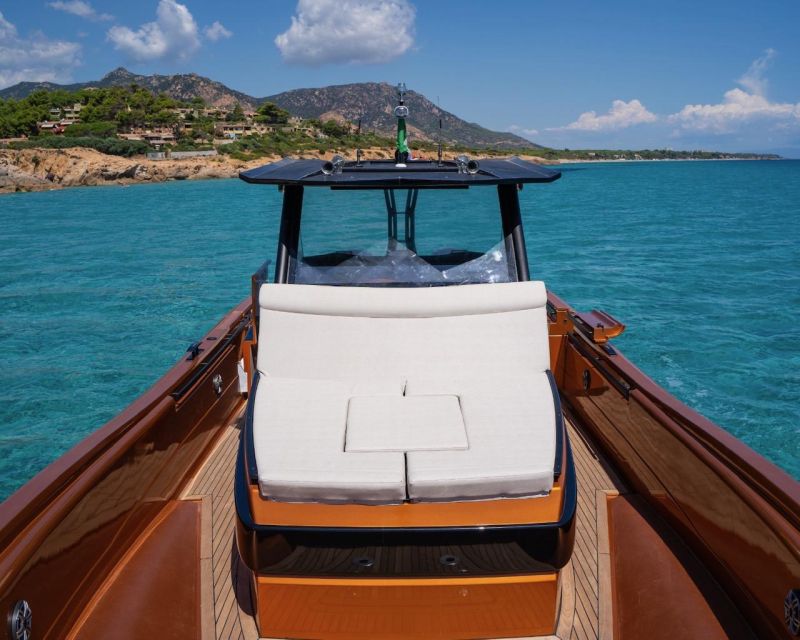 Cagliari: Luxury Personalized Charter Trips - Kymera43 - Features of Kymera43 Yacht