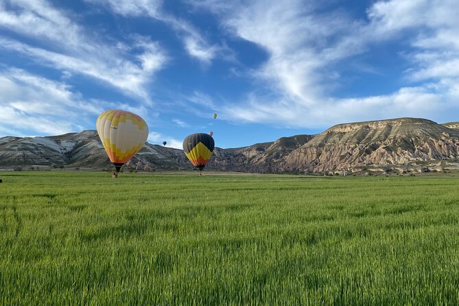 Cappadocia Hot Air Balloon Tour Over Göreme Fairy Chimneys - Reviews and Ratings Overview