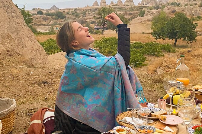 Cappadocia Sunrise Breakfast With Hot Air Balloons - Enjoy Complimentary Coffee and Tea