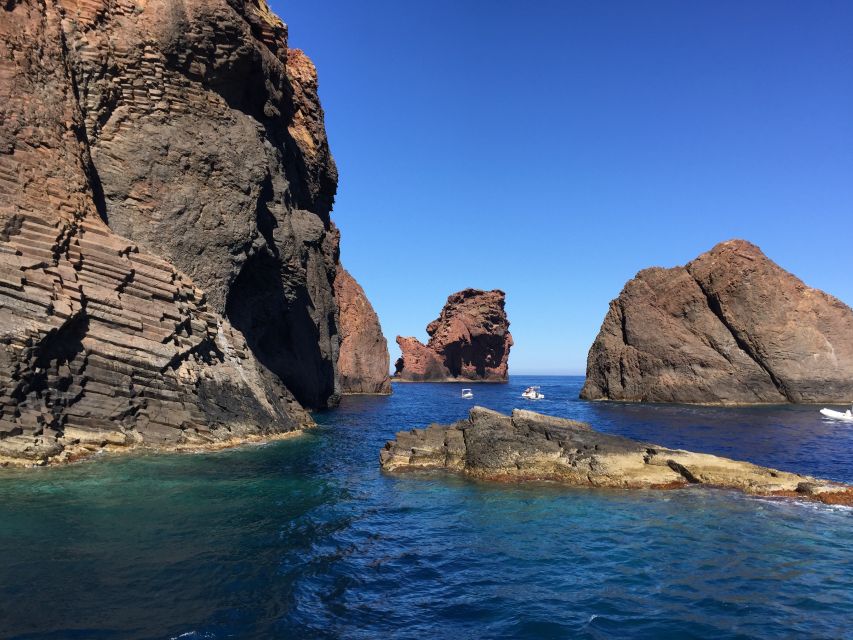 Cargèse: Scandola and Piana Boat Tour With Stop at Girolata - Activities and Accessibility Information