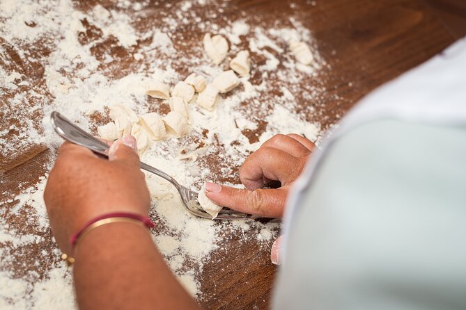 Cesarine: Pasta & Tiramisu Class at Locals Home in Verona - Background Information