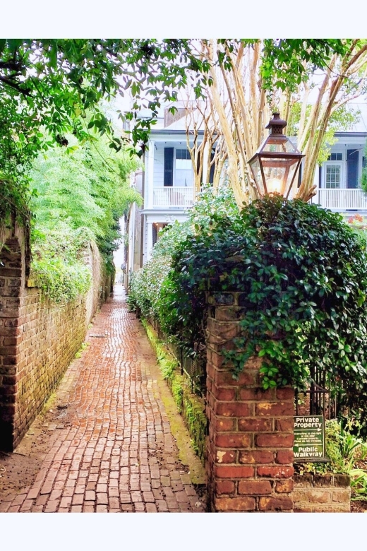 Charleston: Hidden Alleyways Walking Tour With Museum Ticket - Starting Location Information